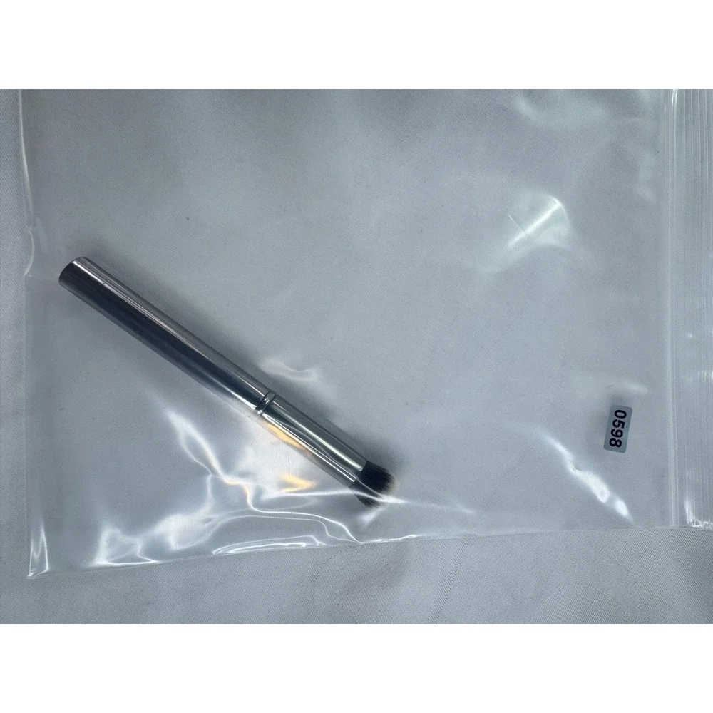 Morphe G38 Mini Round Buffer Brush Gunmetal Collection Synthetic Bristles